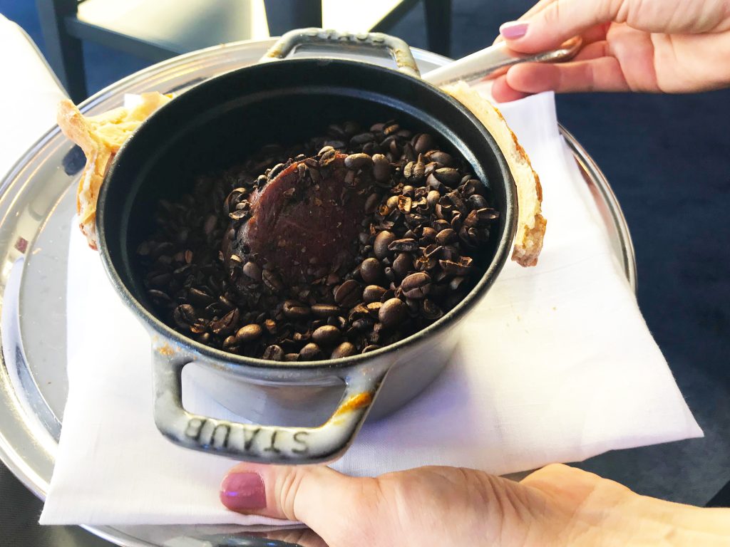 Preparation of the beef in coffee beans